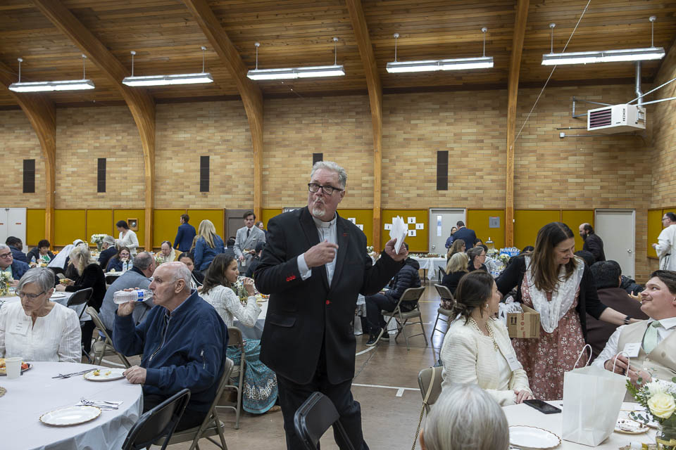 2026-StMary-EasterVigil (207 of 215).jpg